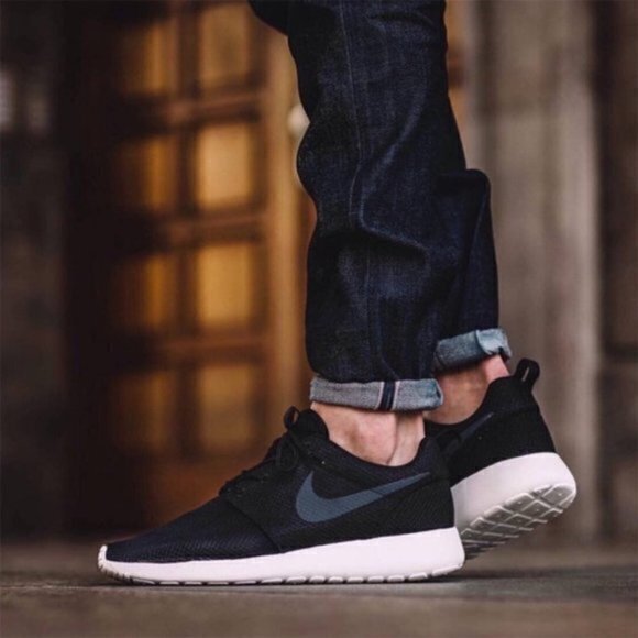 Nike Roshe Run One Men's Shoes Black-Anthracite-Sail 511881-010‎ Size 8 - Picture 1 of 9